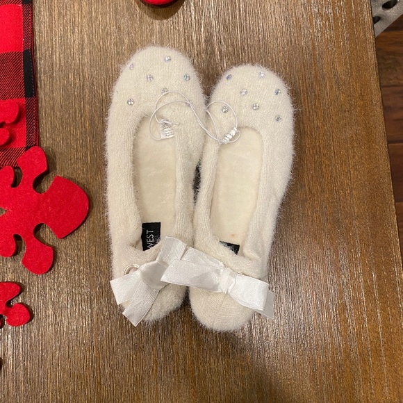 Slip Ons - Picture 1 of 1